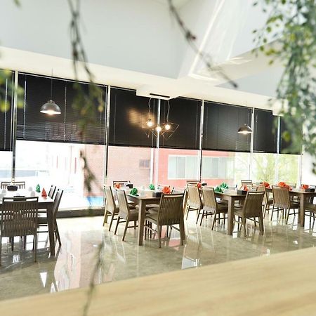Gwangju Tourist Hotel Кванджу Экстерьер фото